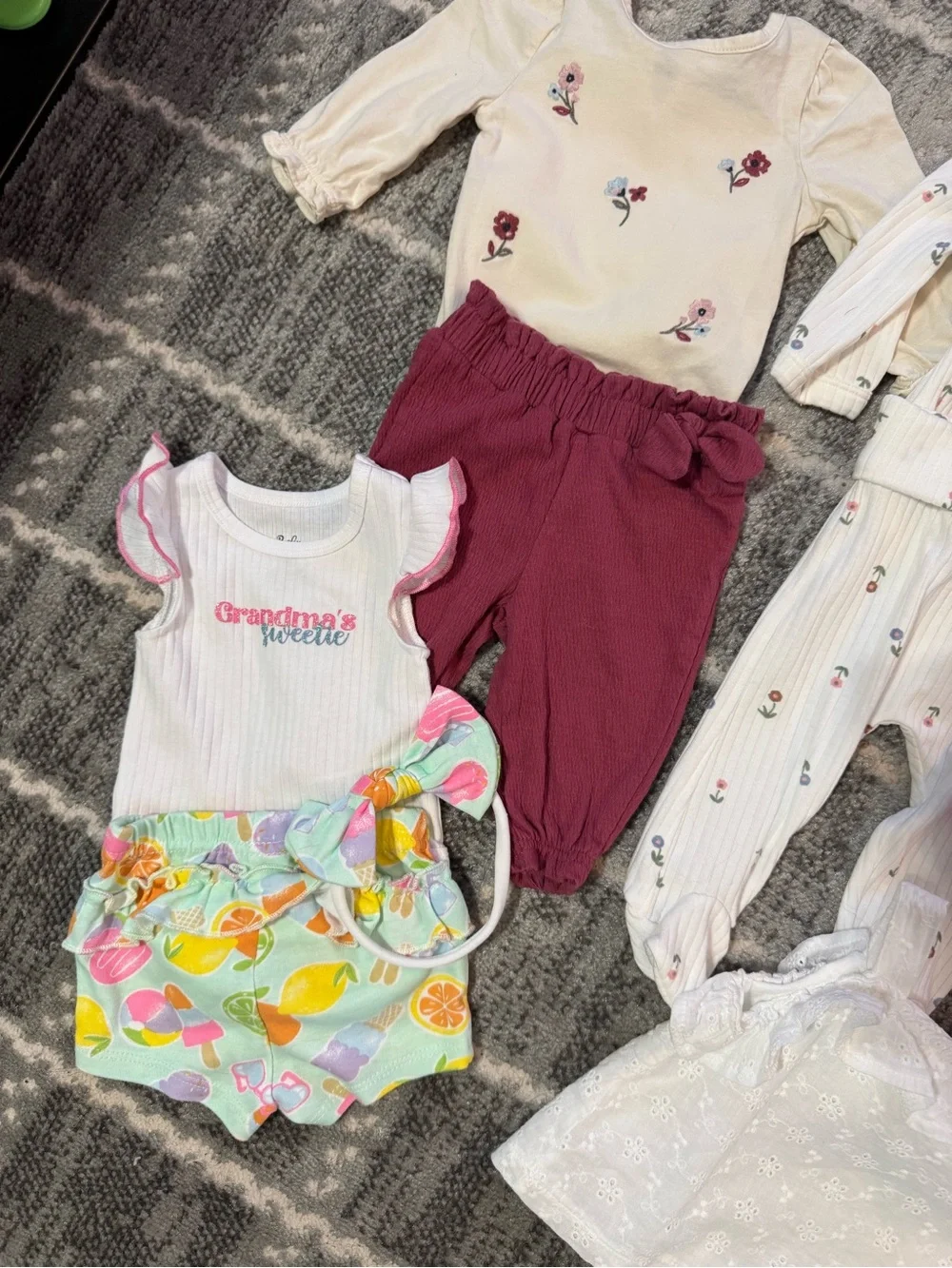 5 Piece 0-3/3 Month Baby Girl Sets